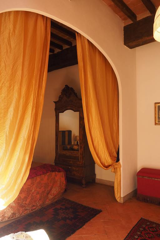 Apartament La Casina Di Cagnano Montepulciano Pokój zdjęcie